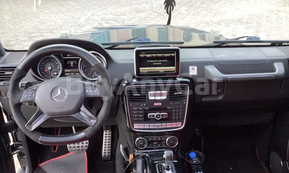 Vehicle photo 8