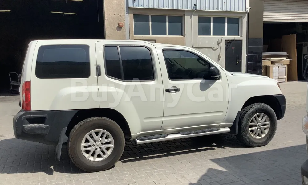 Vehicle photo 4