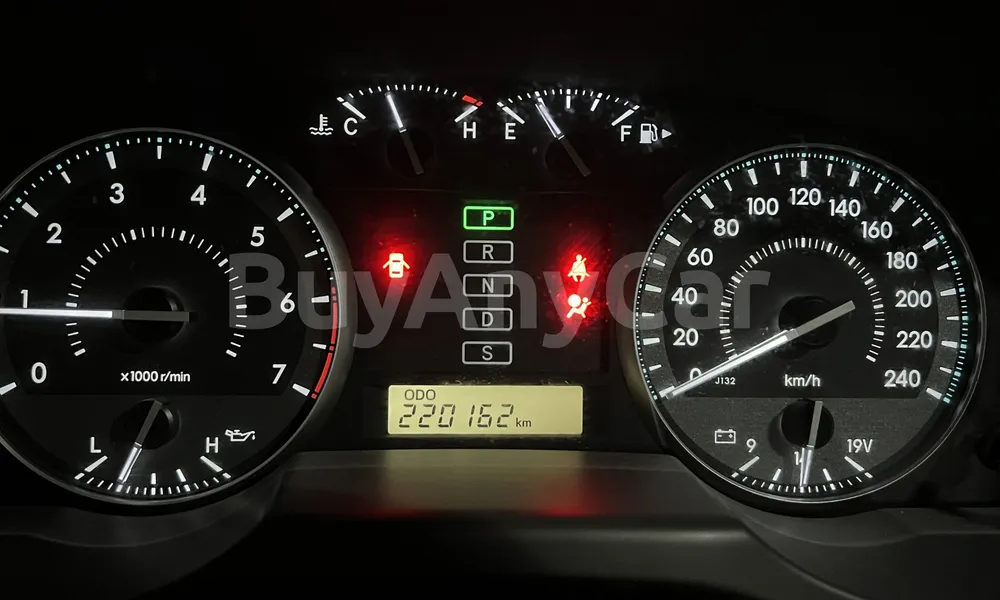 Vehicle photo 5