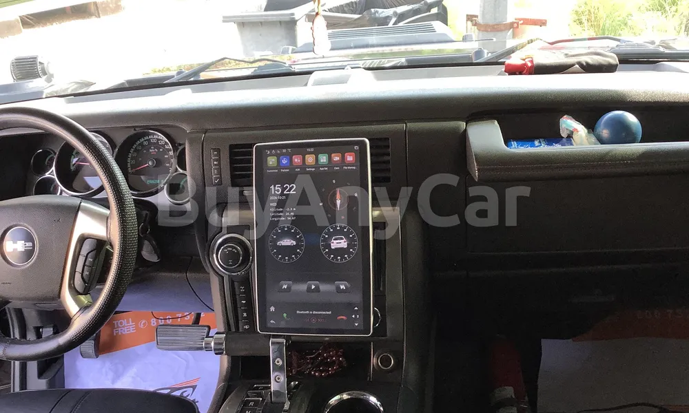 Vehicle photo 8