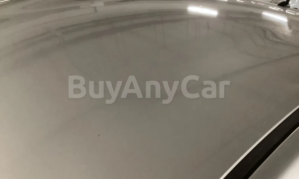 Vehicle photo 6