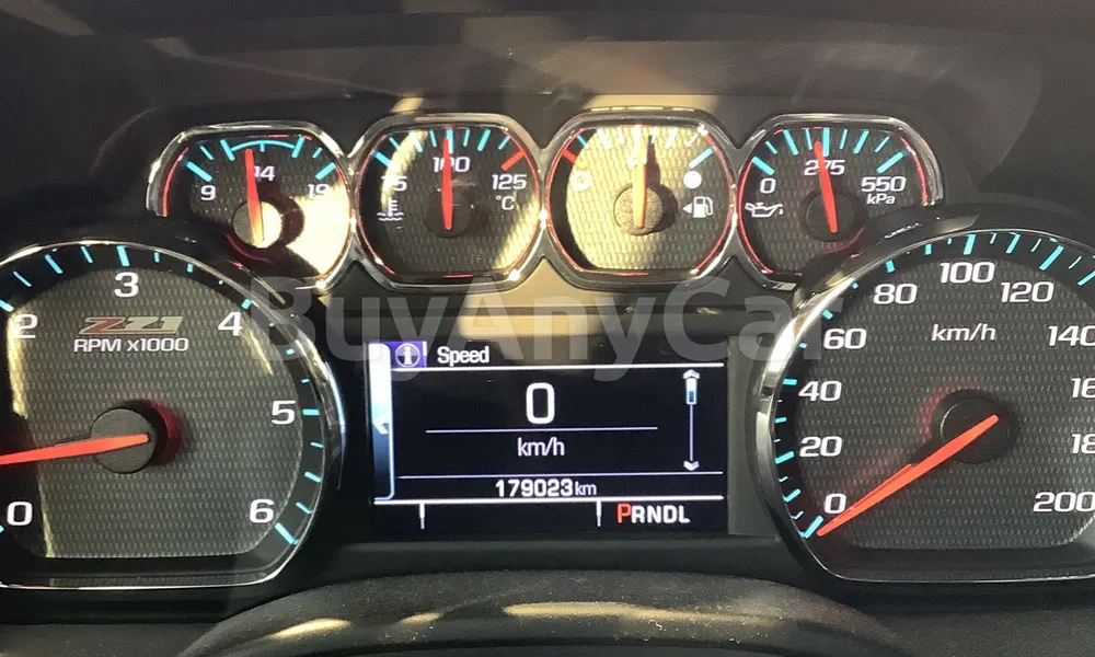 Vehicle photo 6