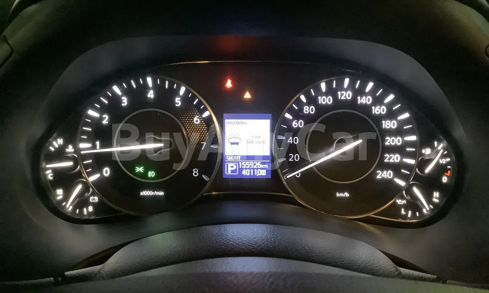 Vehicle photo 7