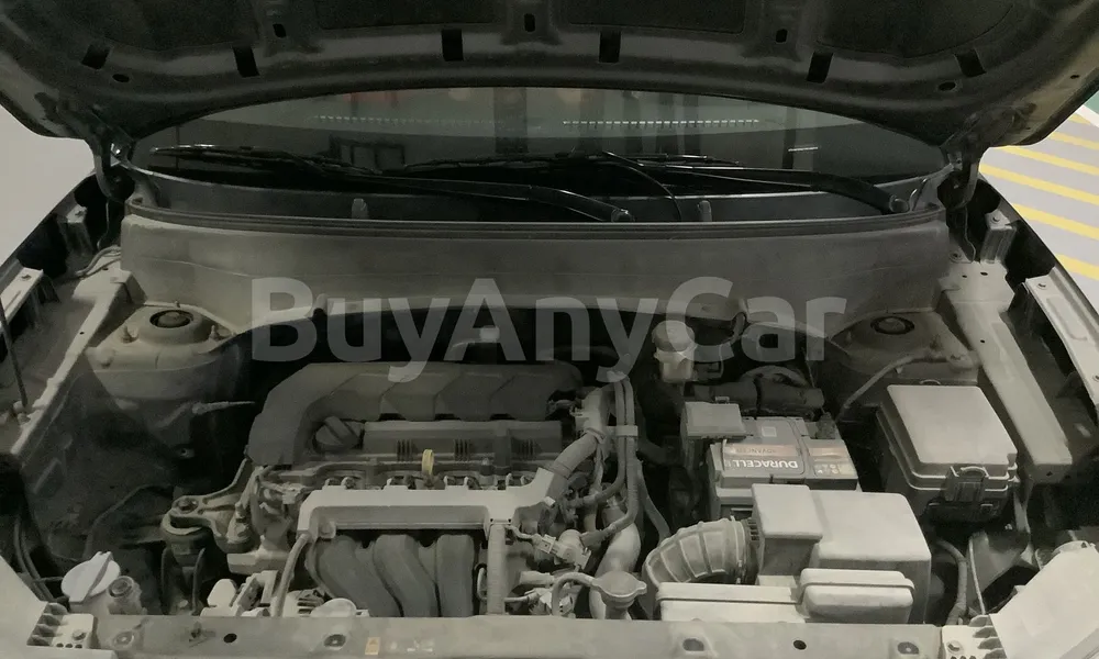 Vehicle photo 6