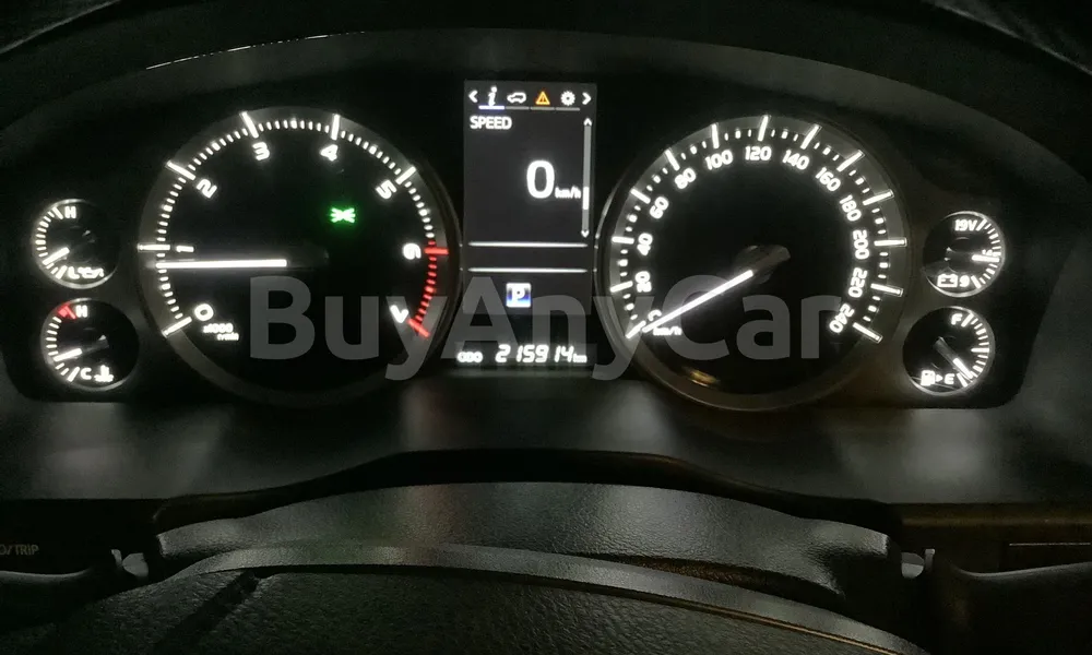 Vehicle photo 7