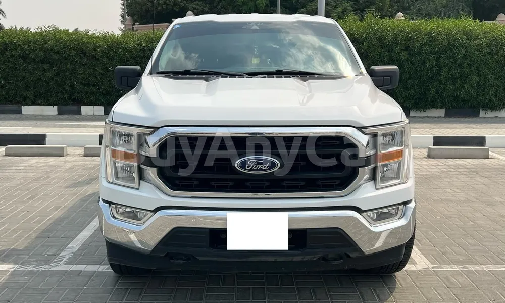 Vehicle photo 1