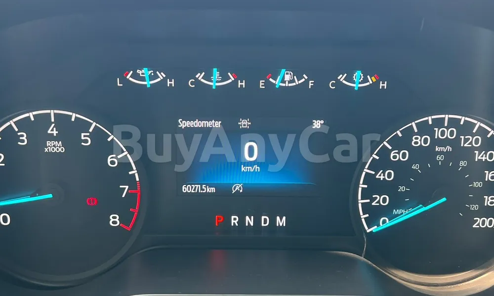 Vehicle photo 5