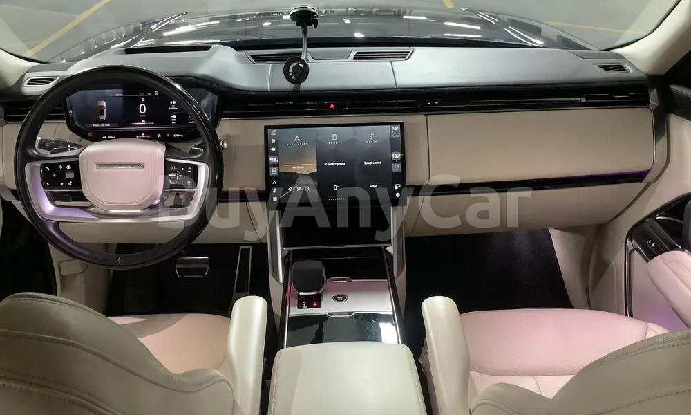Vehicle photo 8