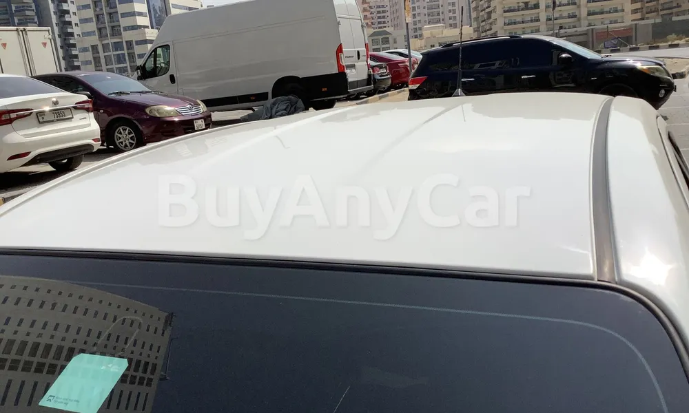 Vehicle photo 7