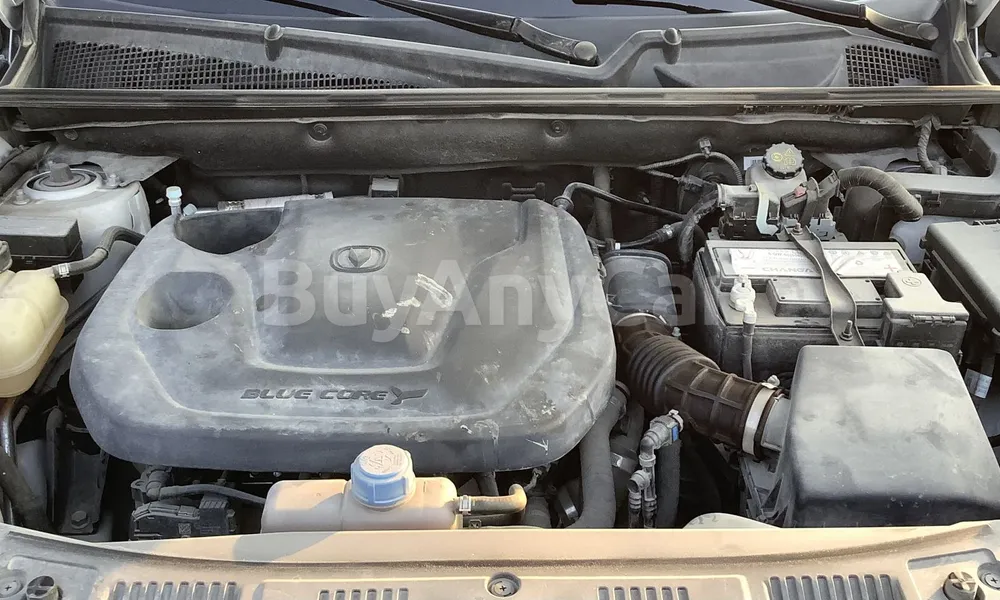 Vehicle photo 6