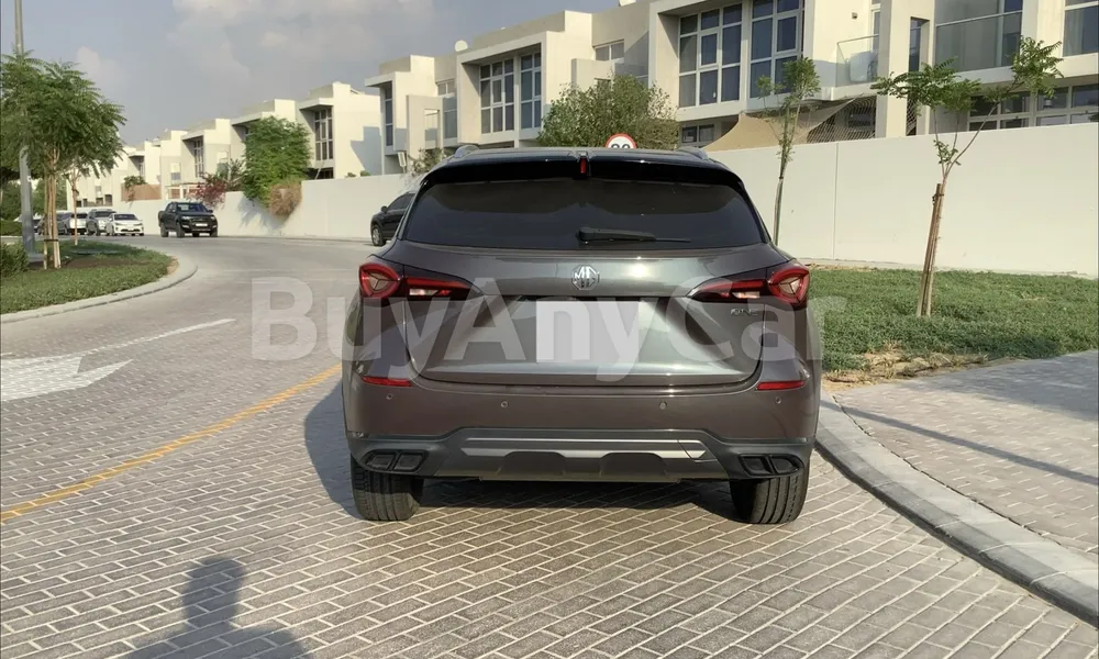 Vehicle photo 2