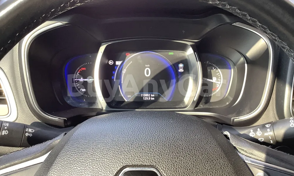 Vehicle photo 7