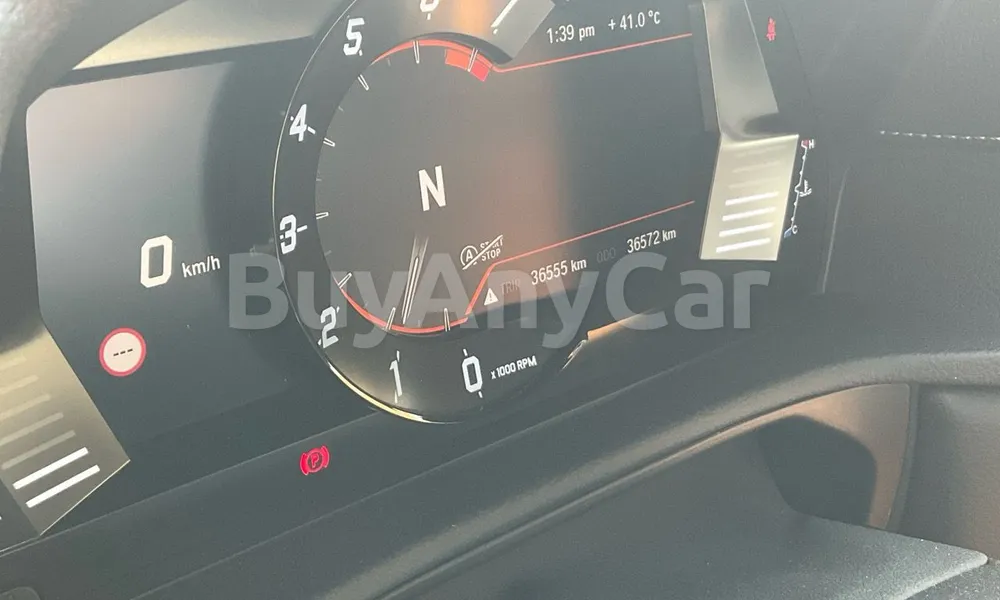 Vehicle photo 7