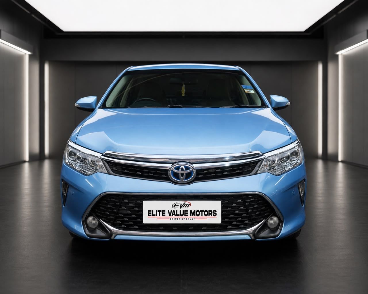 Toyota Camry Hybrid 