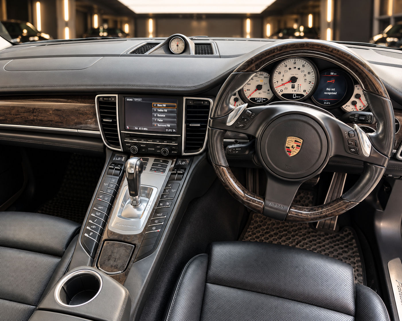 PORSCHE PANAMERA S