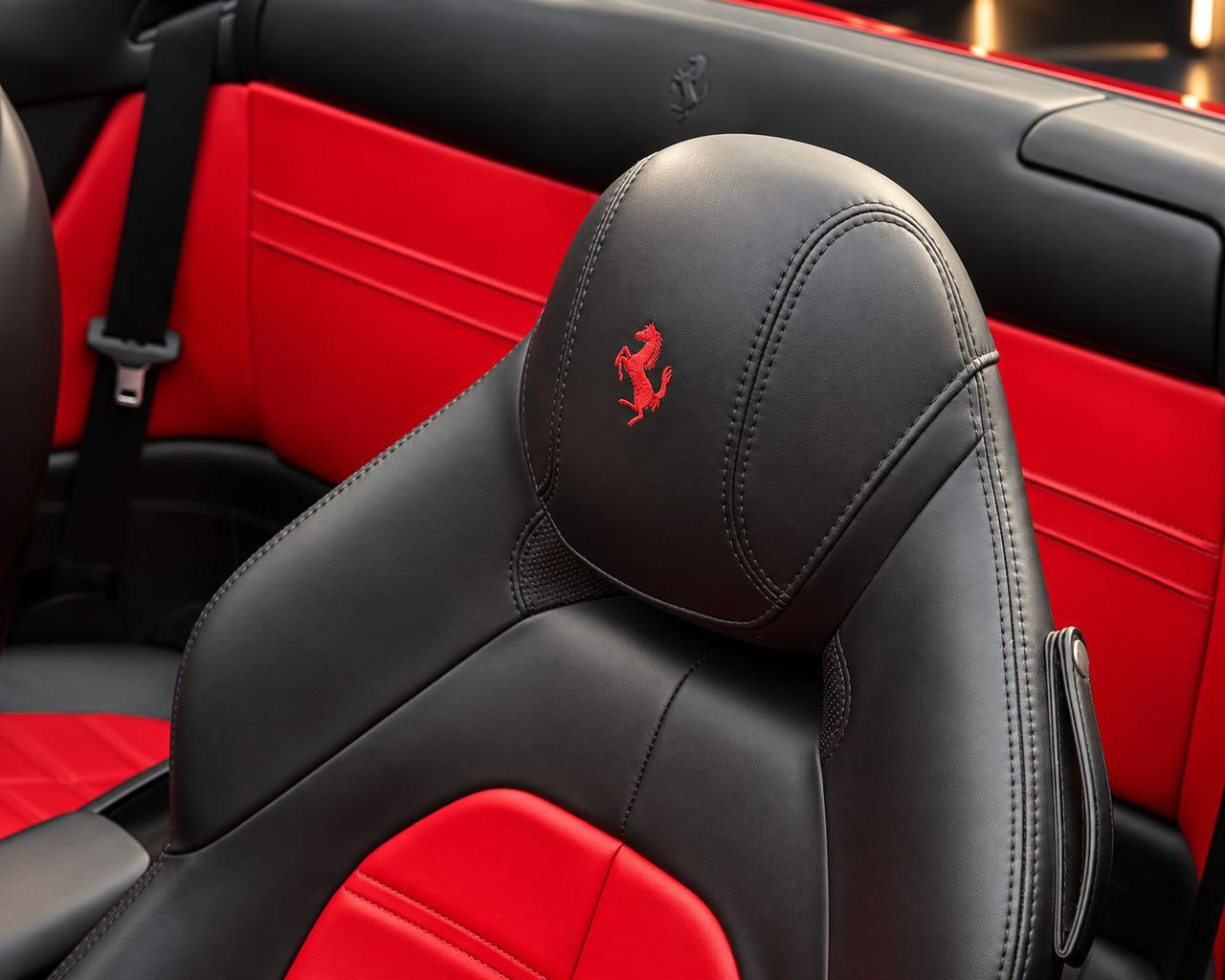 Ferrari California T 