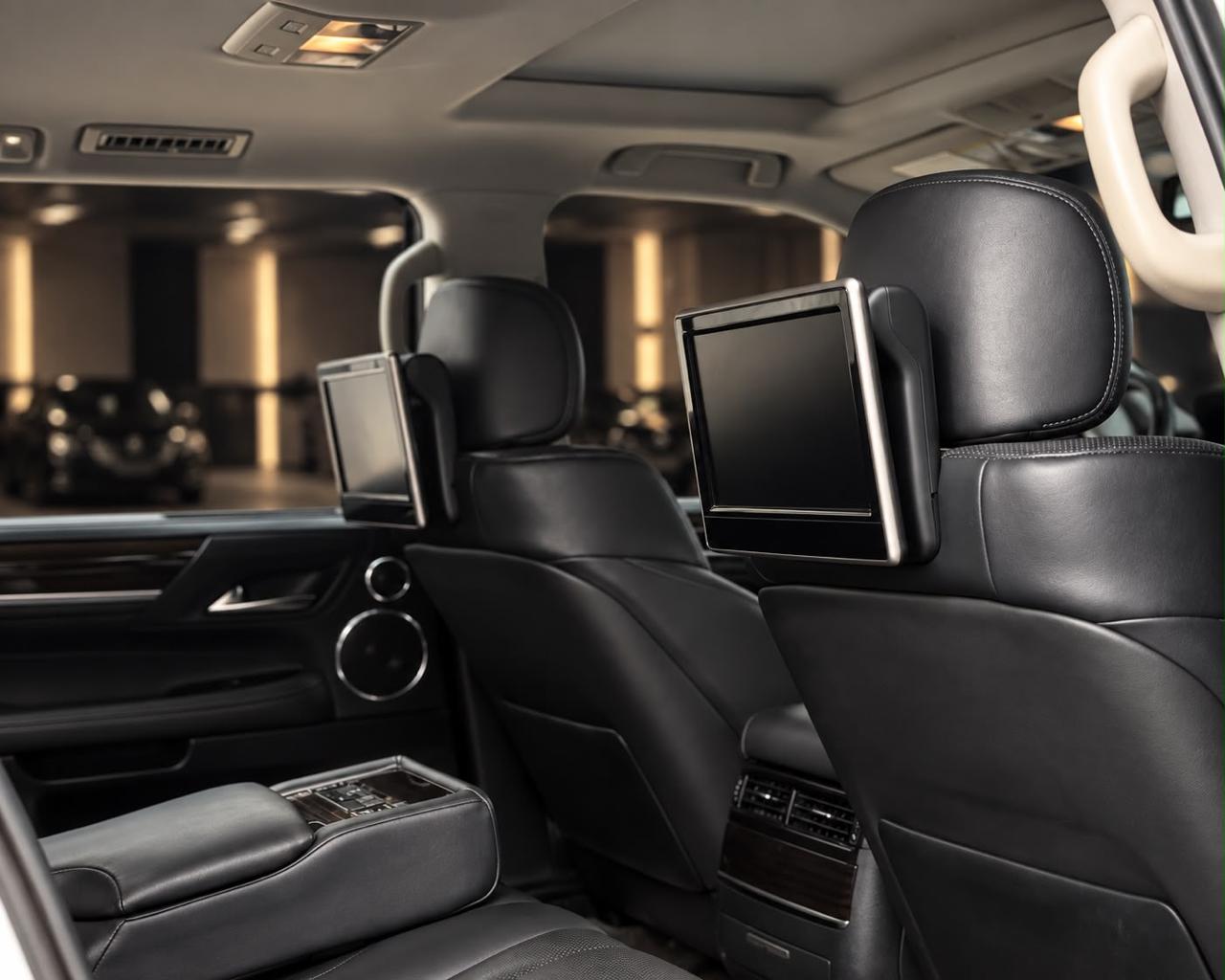 Lexus LX450d