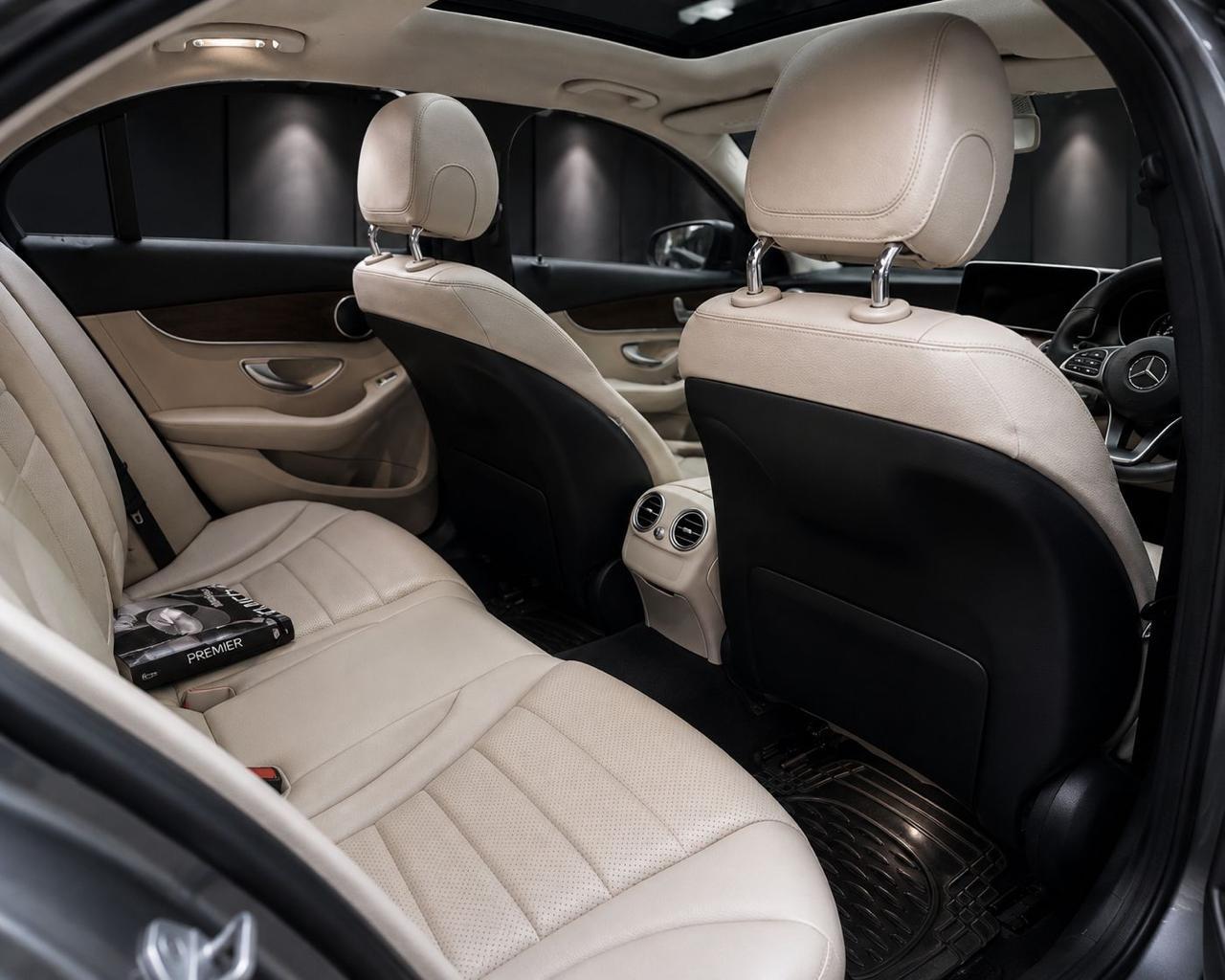 Mercedes Benz C200