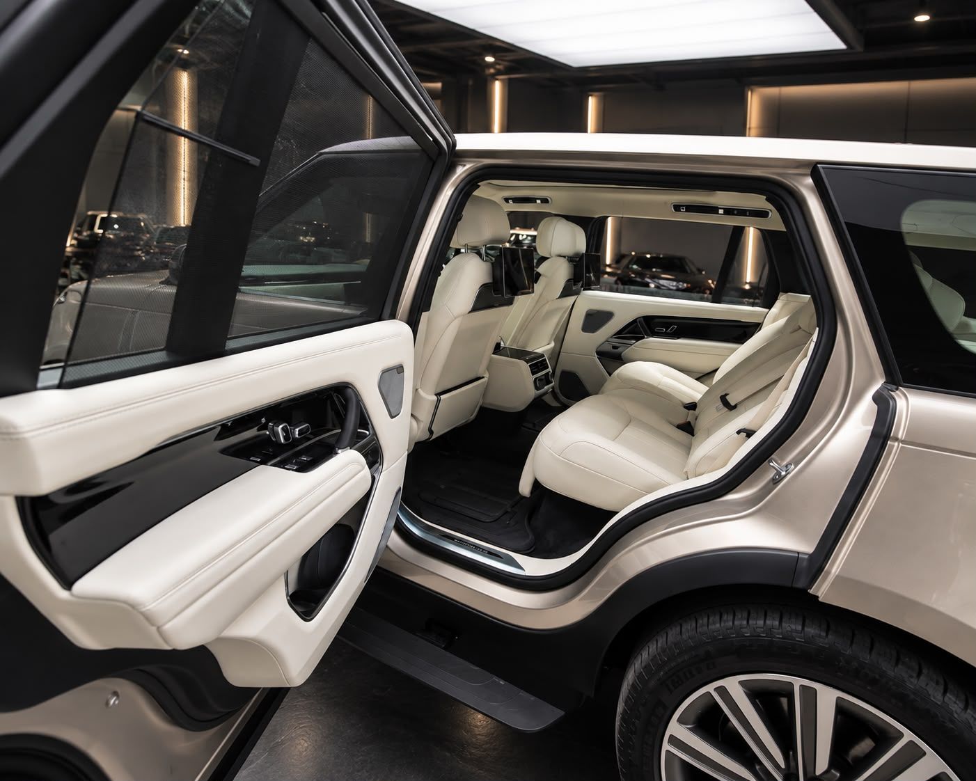 Range Rover Autobiography