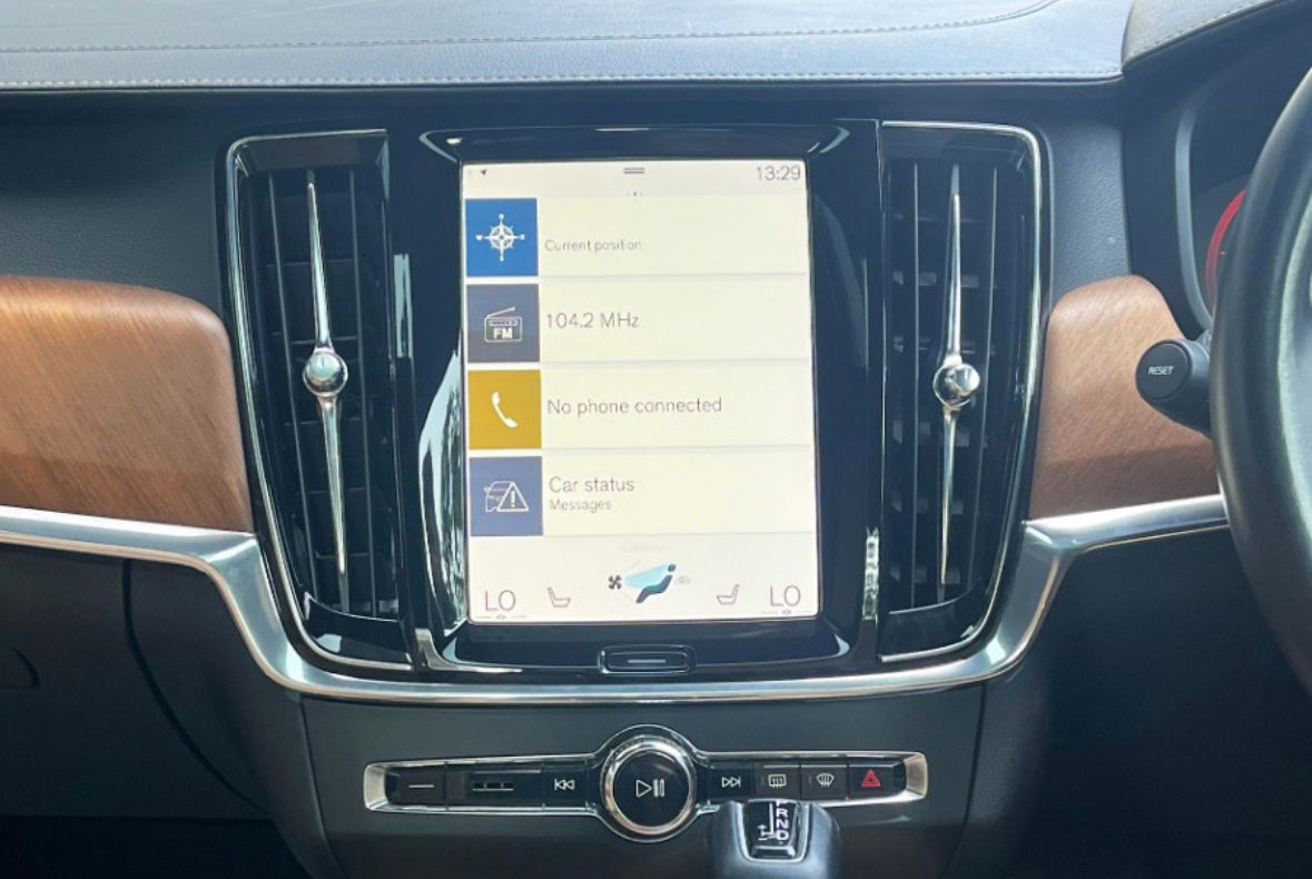 Volvo S90
