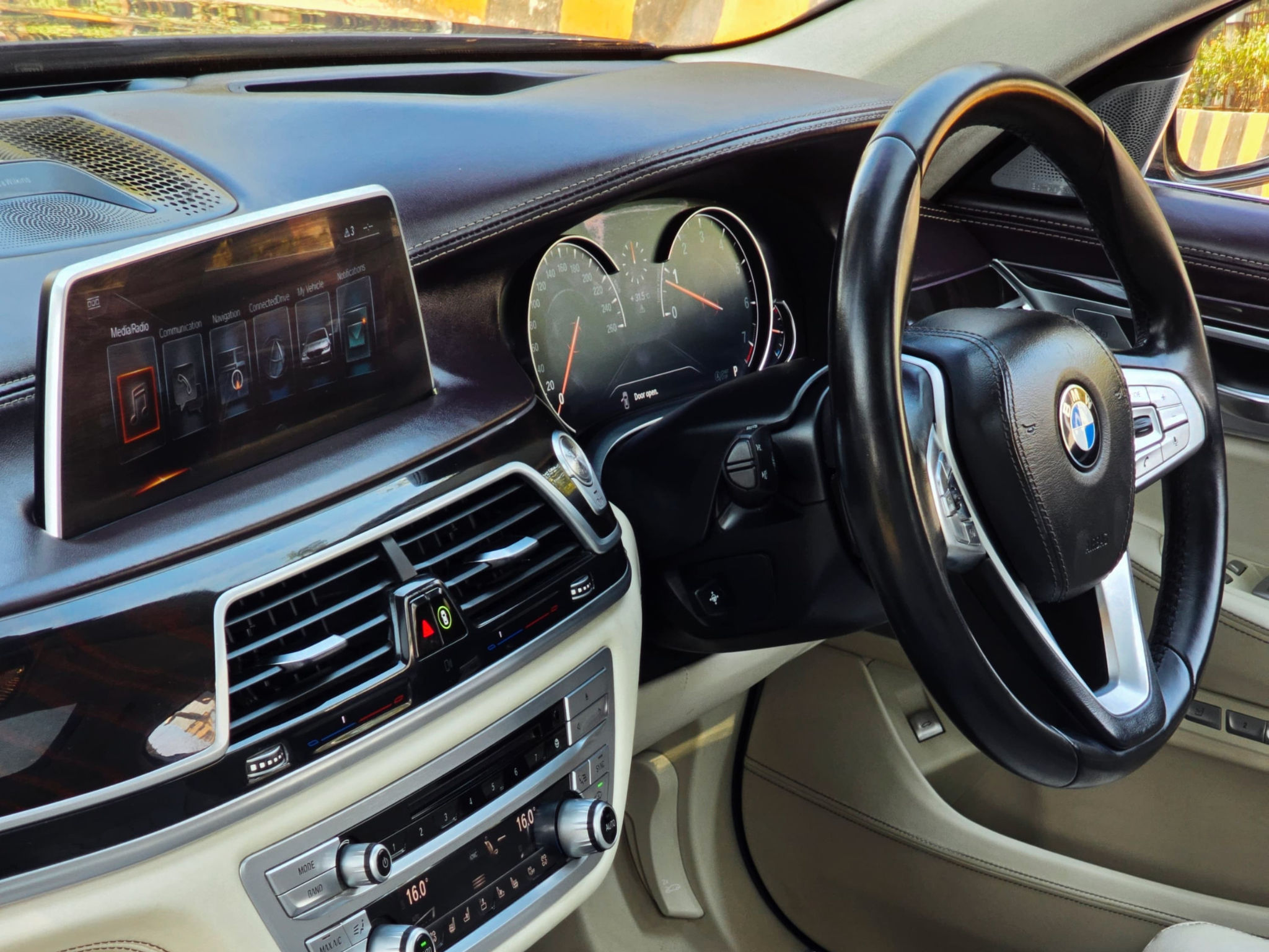 BMW 750 Li