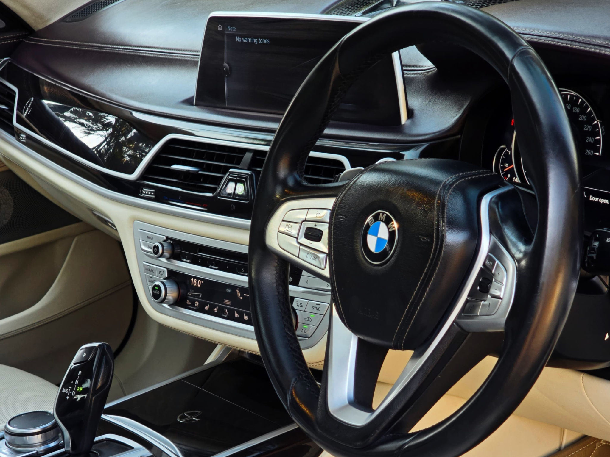 BMW 750 Li