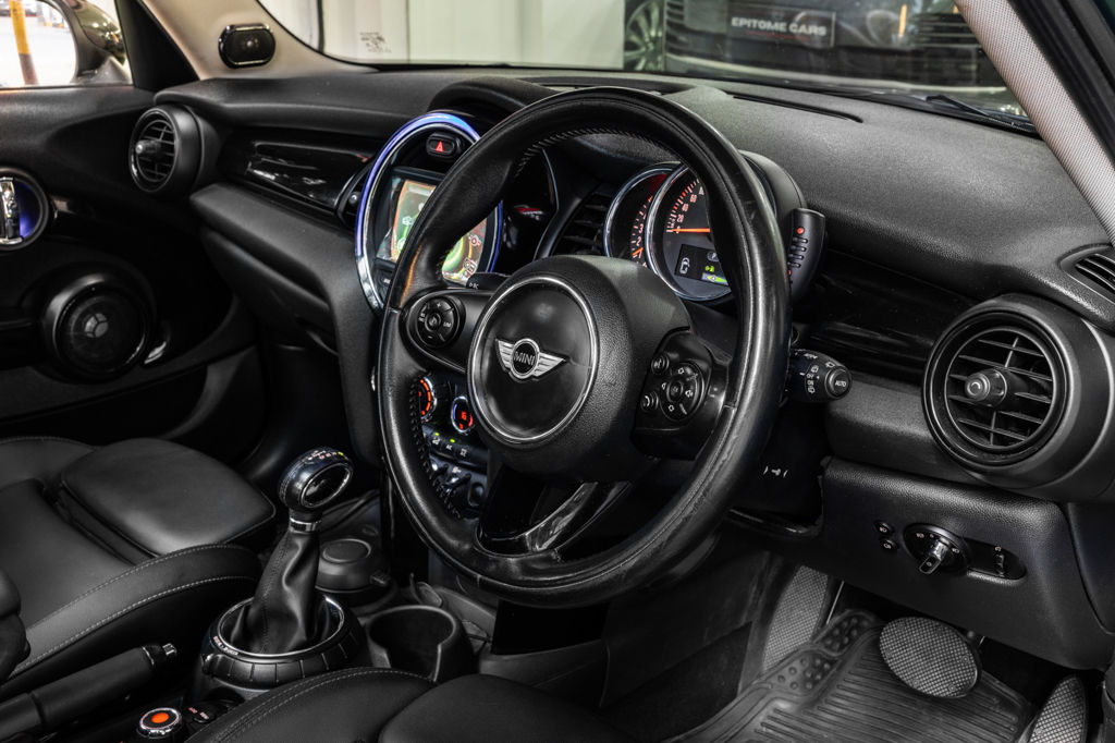 2016 Mini Cooper D 