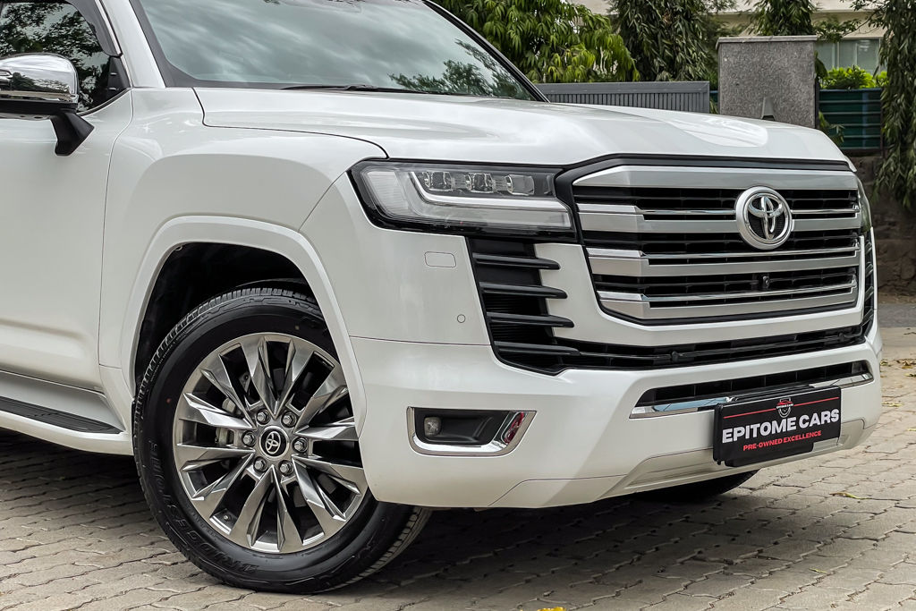 2022 Toyota Land Cruiser LC300 D