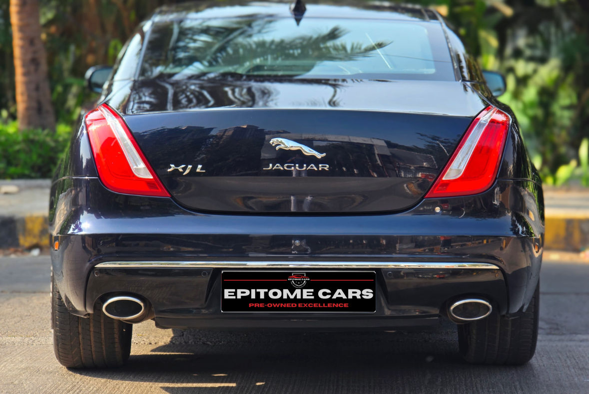 Jaguar XJL