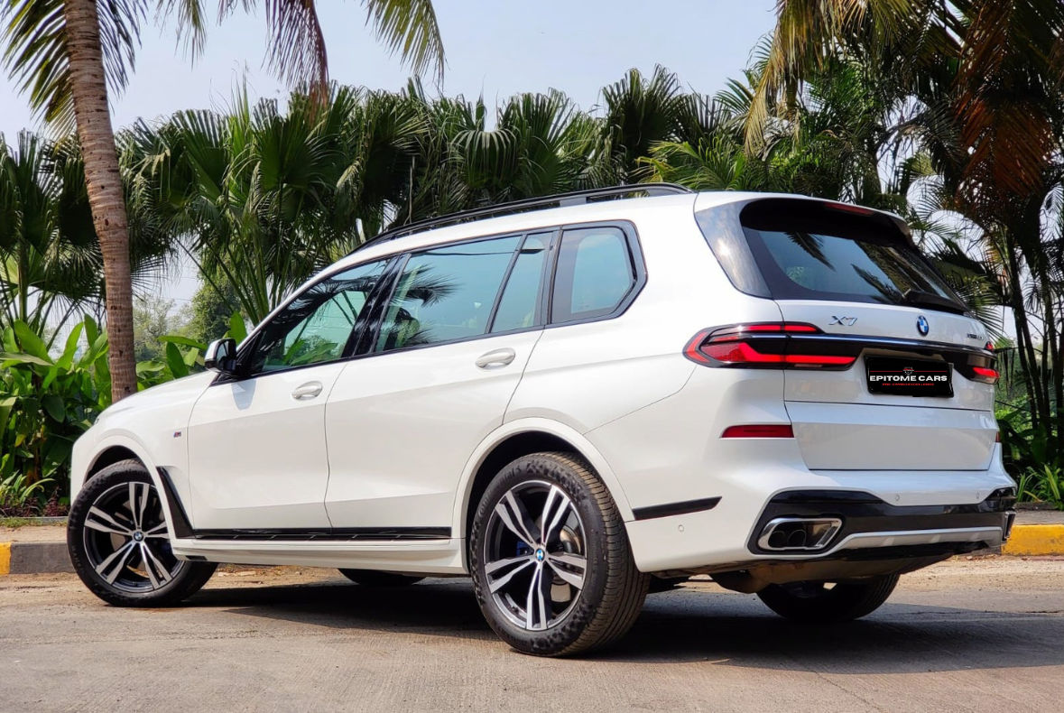 BMW   X7 M40I Msport