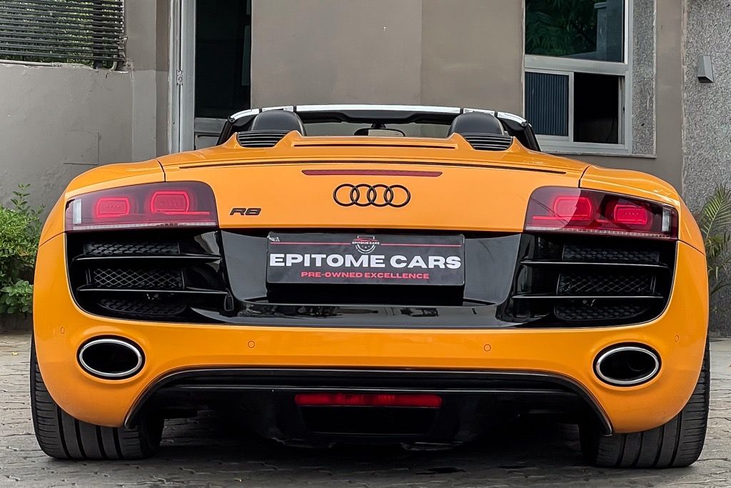 Audi R8 V10 Spyder 