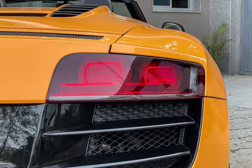 Audi R8 V10 Spyder 