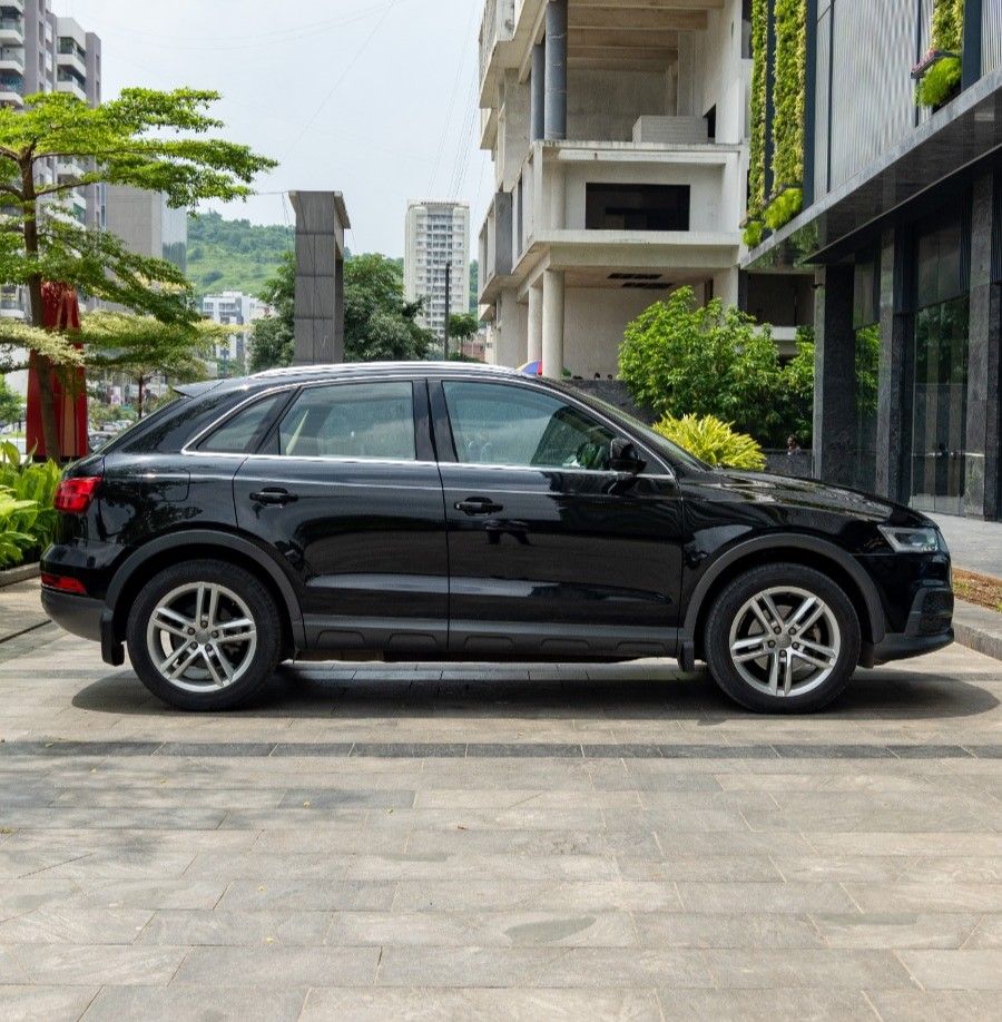 Audi Q3 technology 
