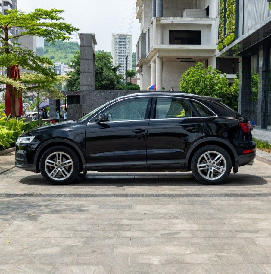 Audi Q3 technology 