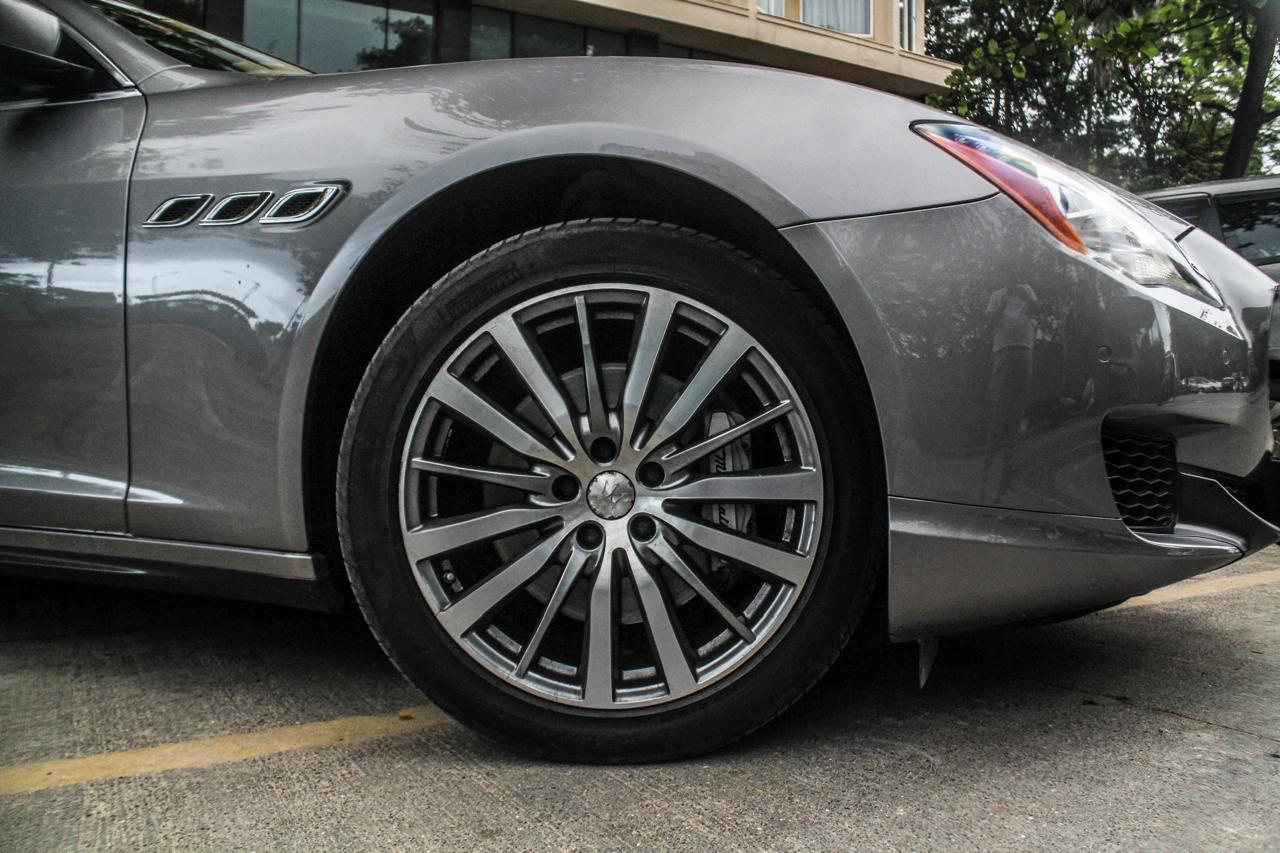Maserati Quattroporte 