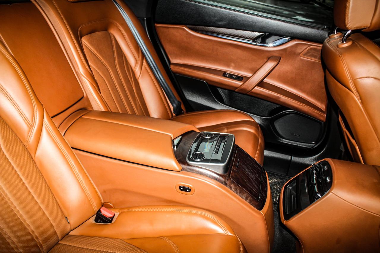 Maserati Quattroporte 