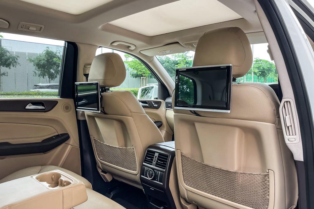 Mercedes Benz GLS350D