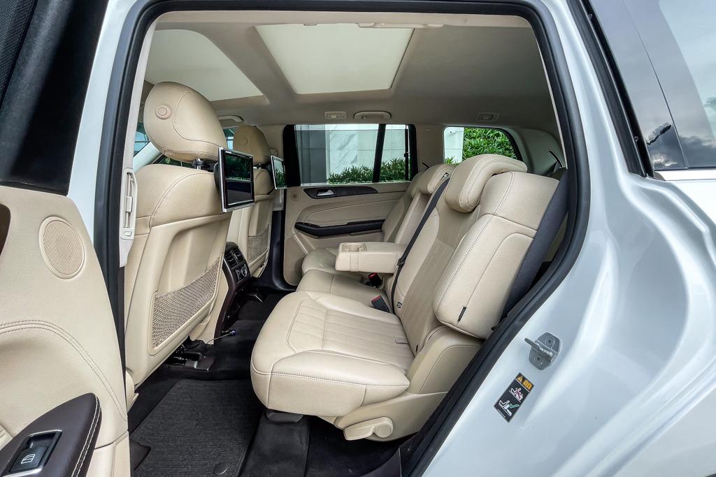 Mercedes Benz GLS350D