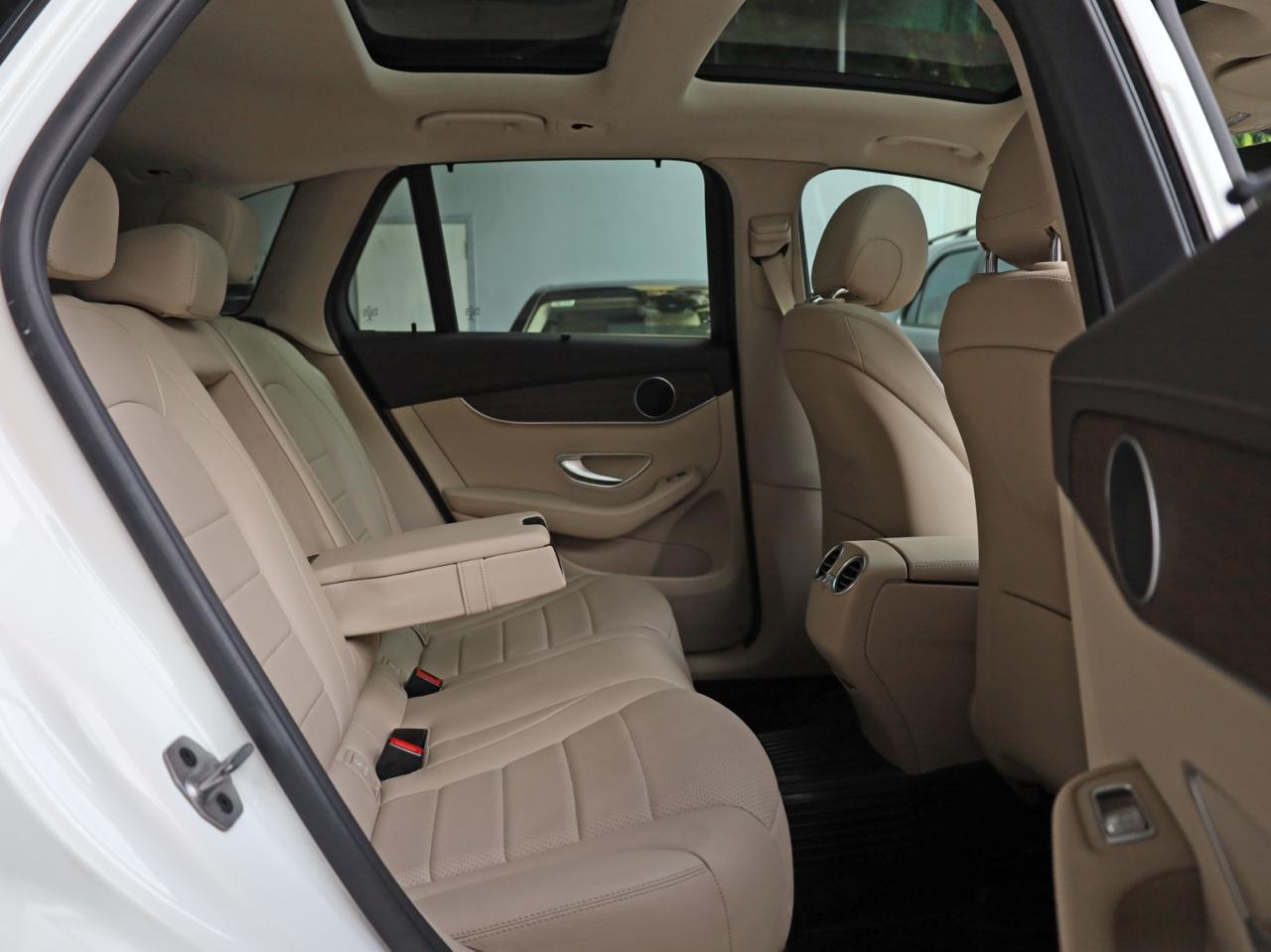 Mercedes Benz GLC200 Progressive 