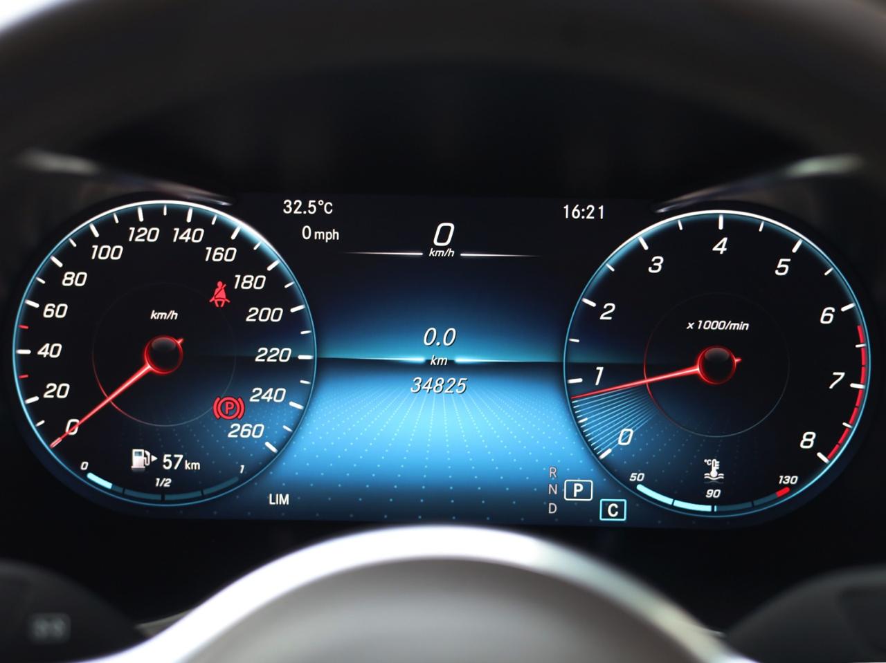 Mercedes Benz GLC200 Progressive 