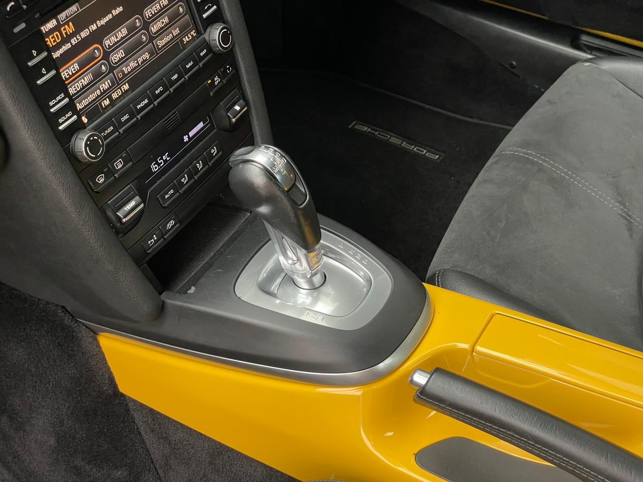 Porsche Cayman S 