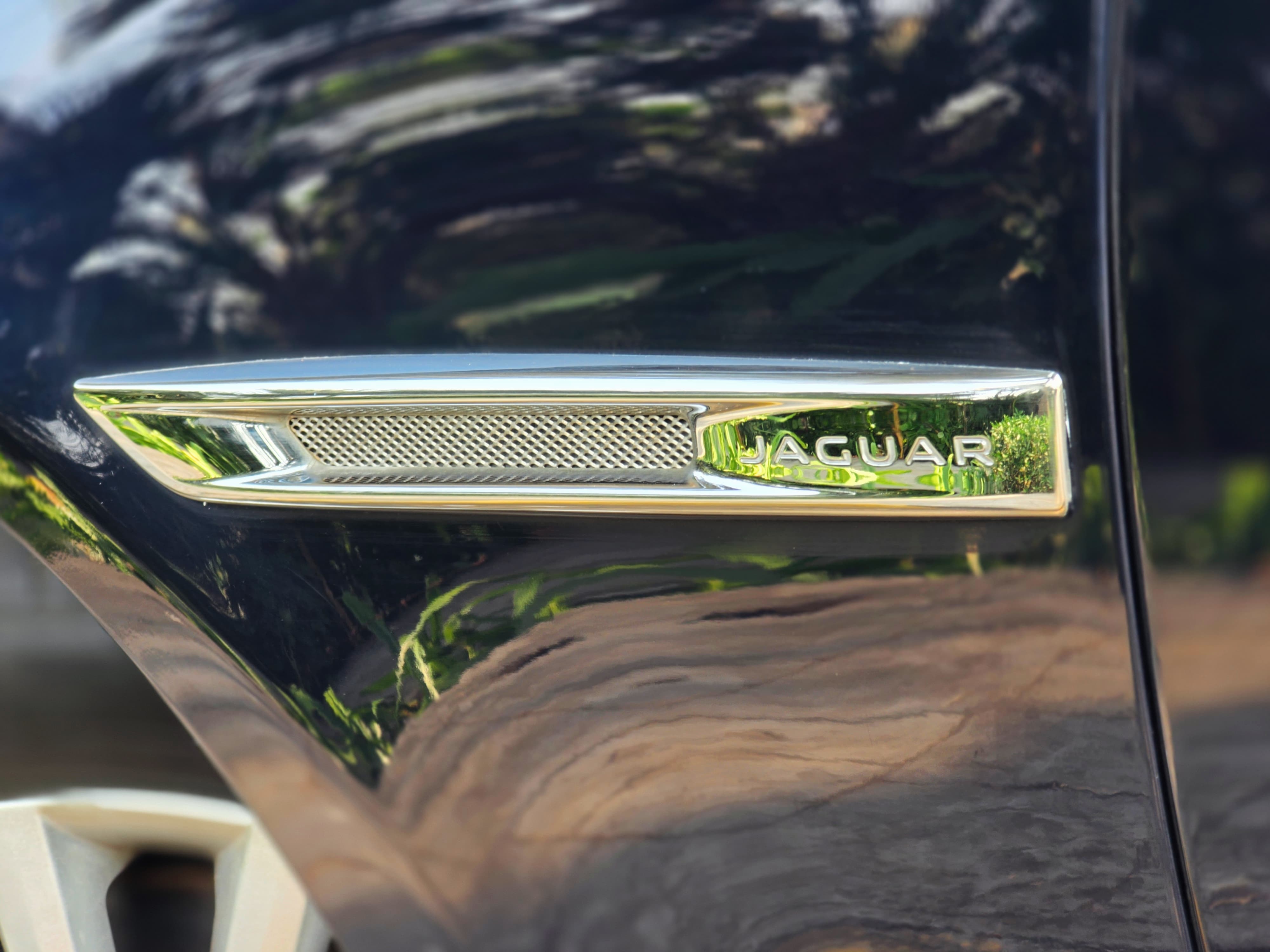 Jaguar XJL