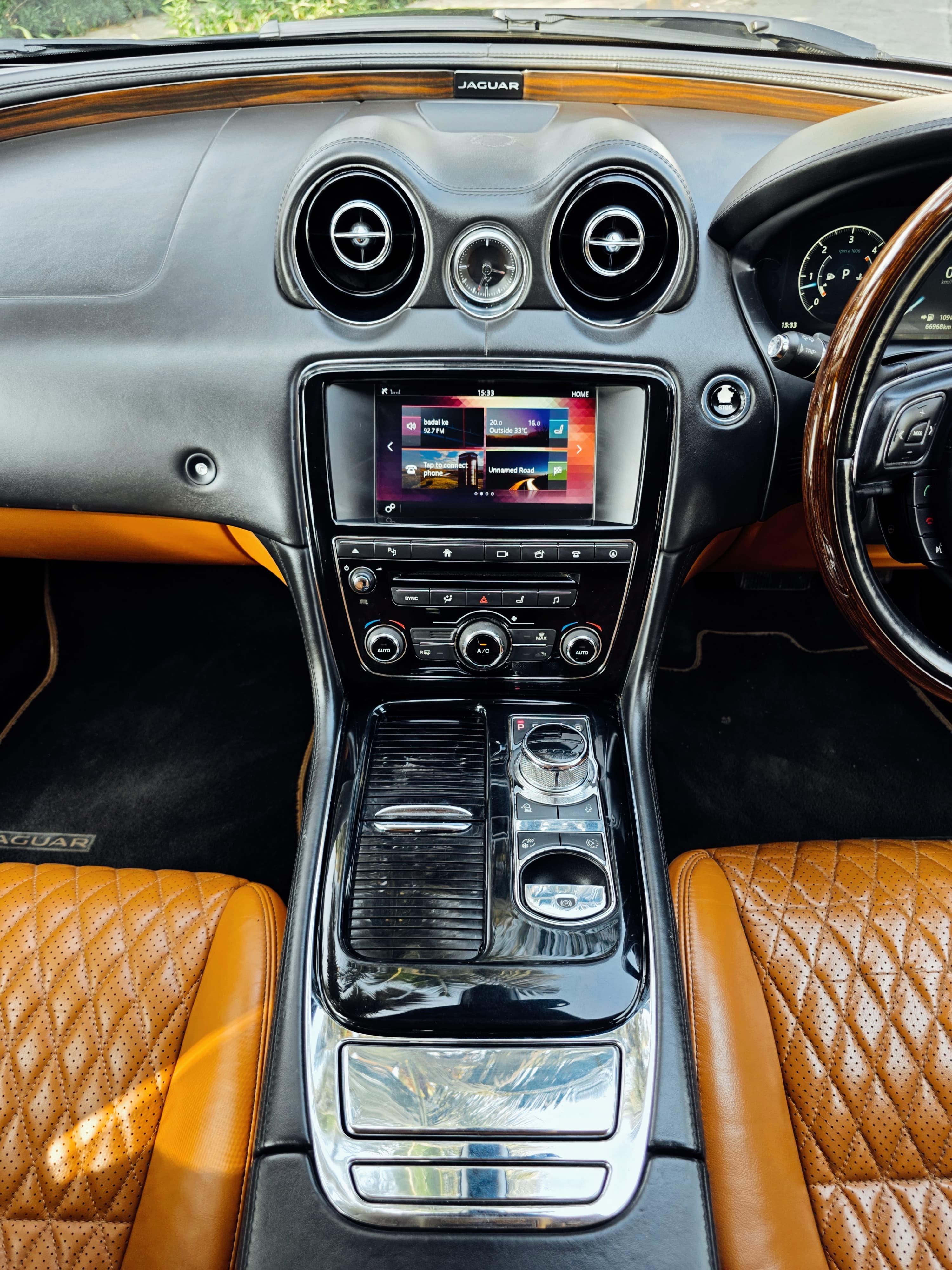 Jaguar XJL