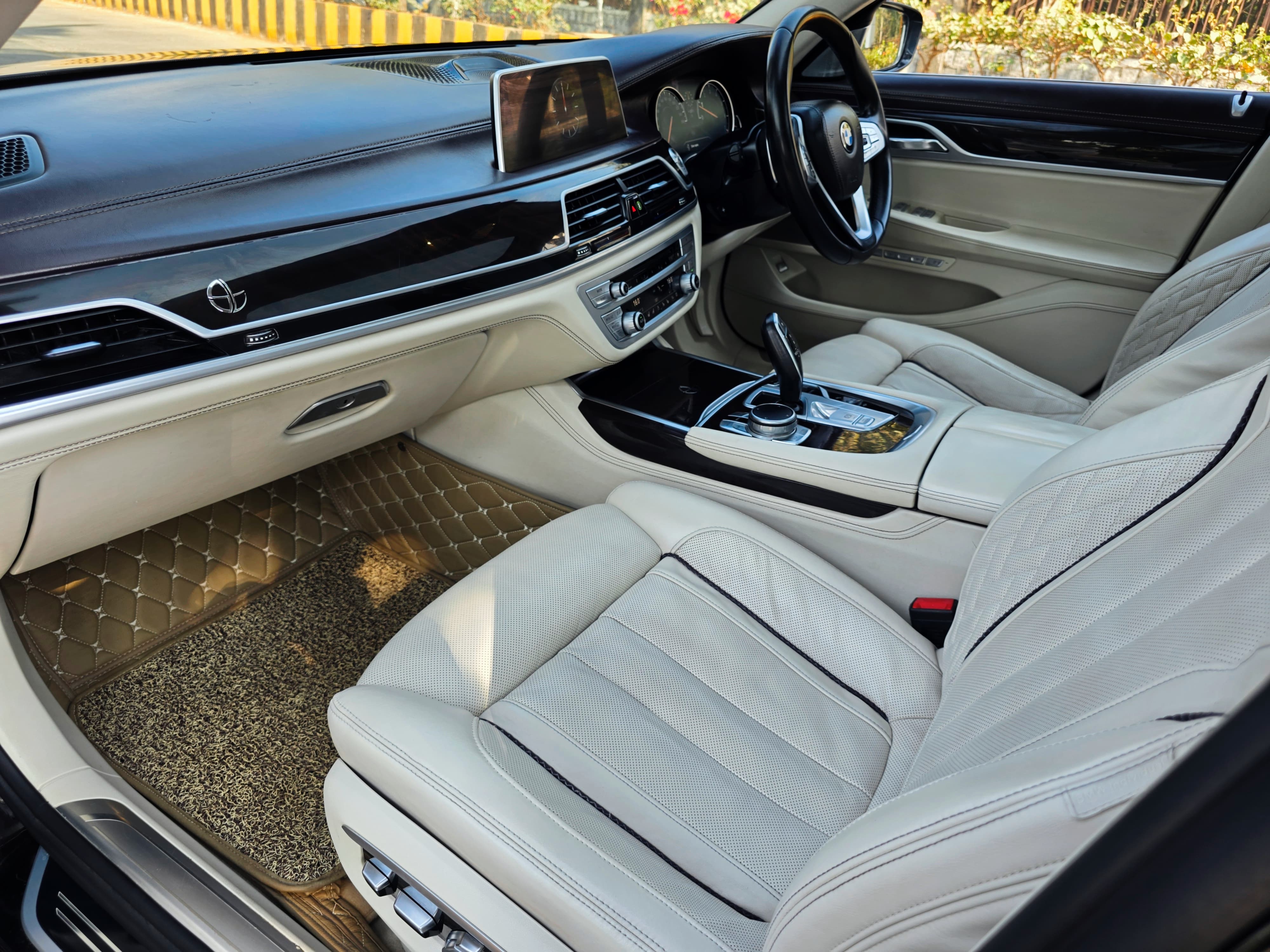 BMW 750 Li