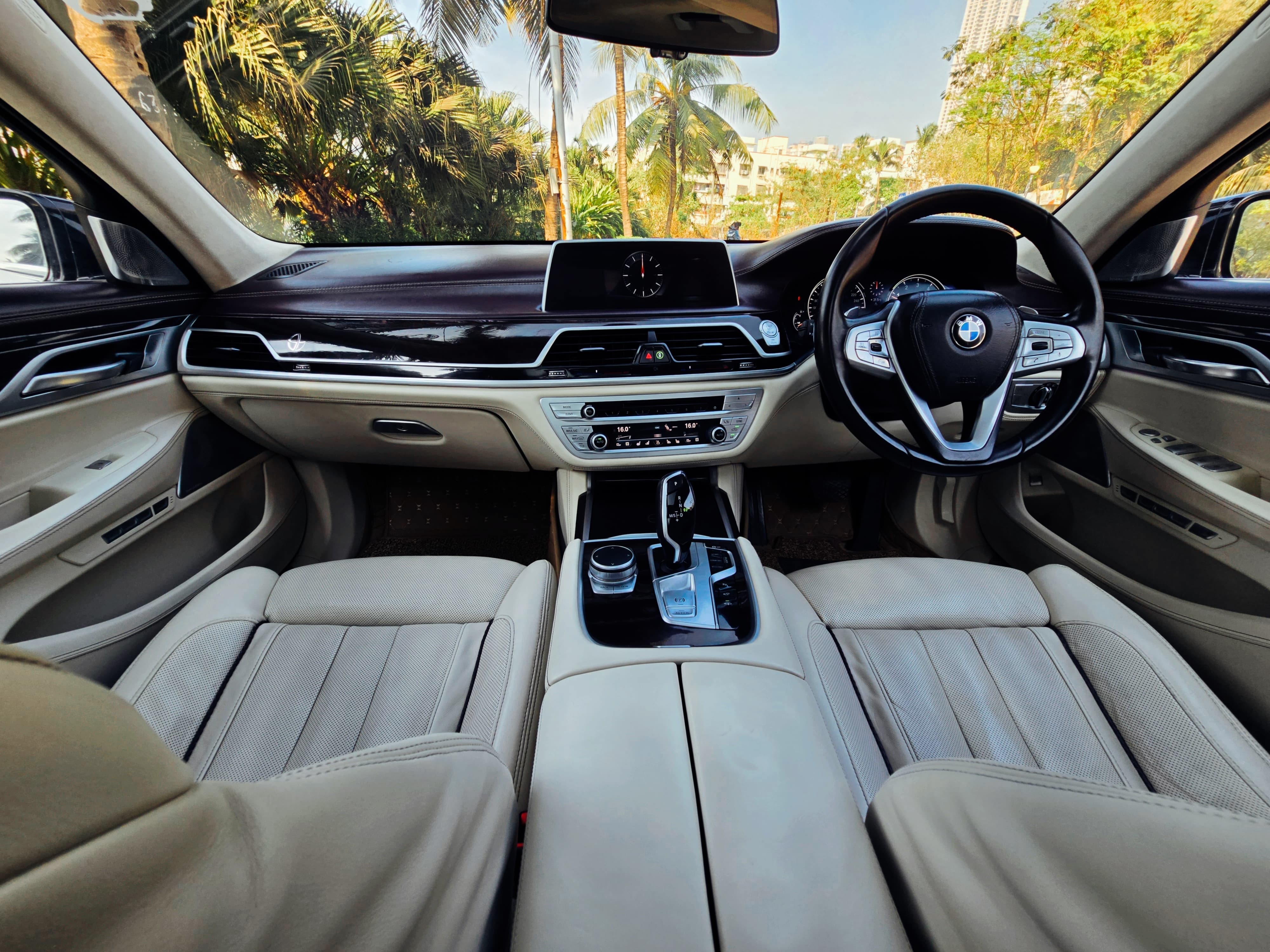 BMW 750 Li