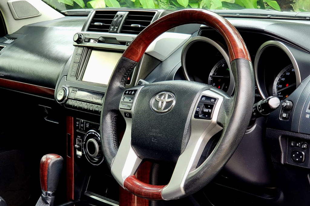 2017 Toyota Land Cruiser Prado 