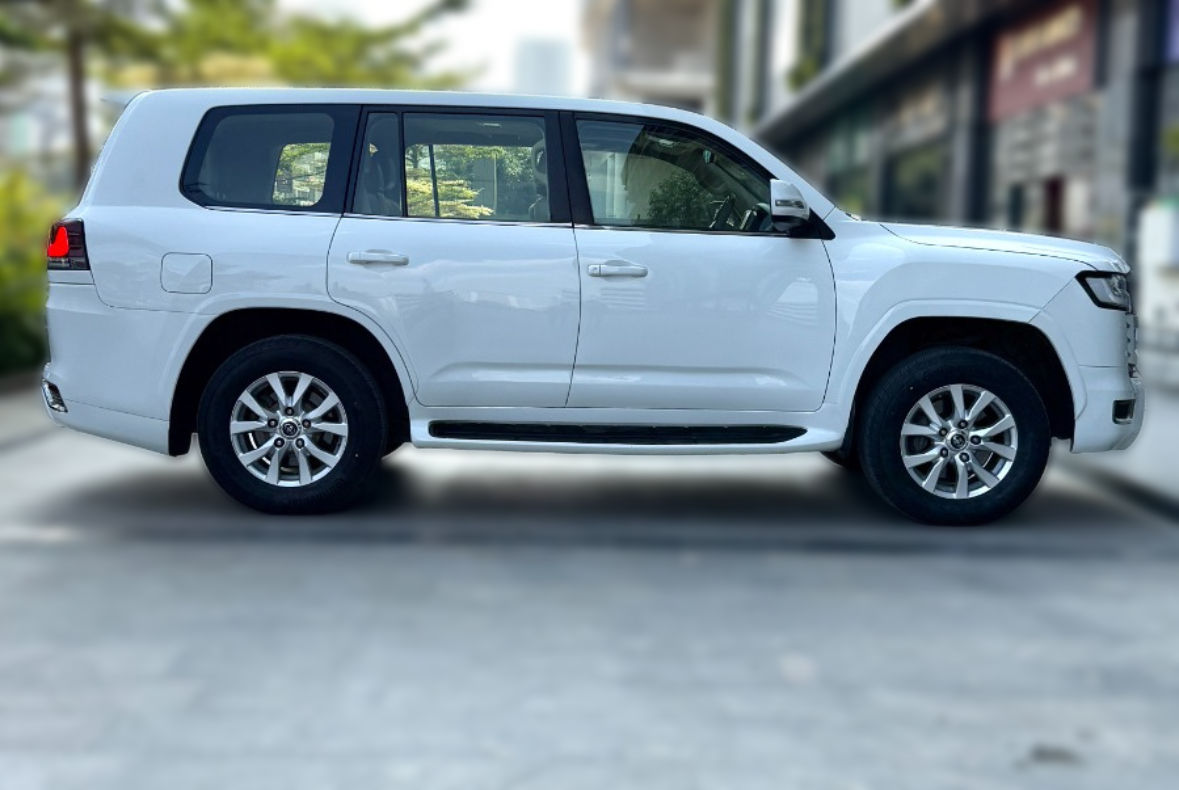 Toyota Land Cruiser LC200 