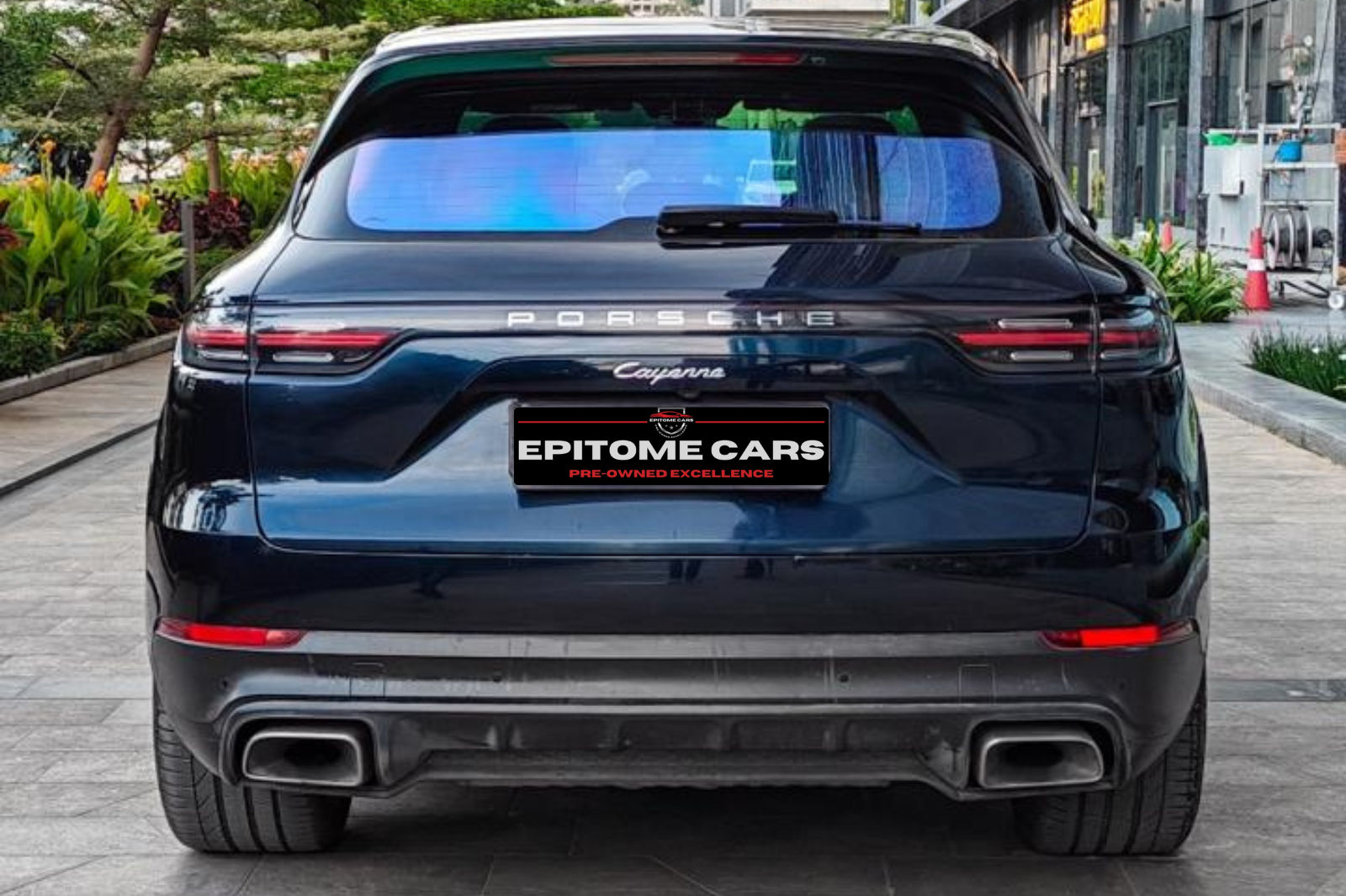 Porsche Cayenne Platinum Edition 