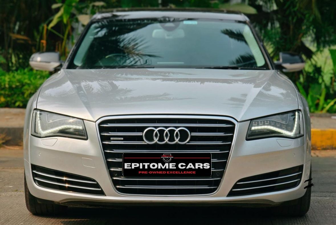 AUDI A8L