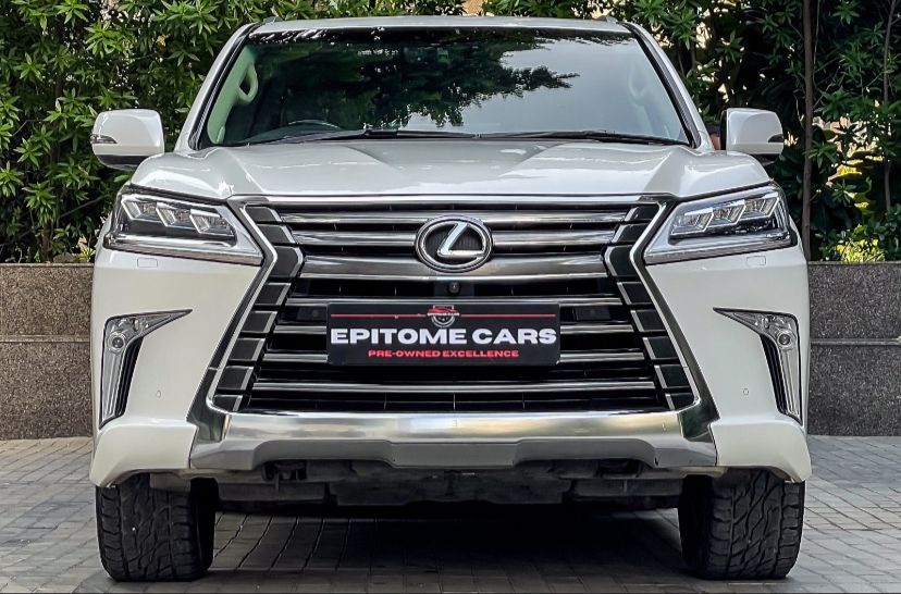 Lexus LX570